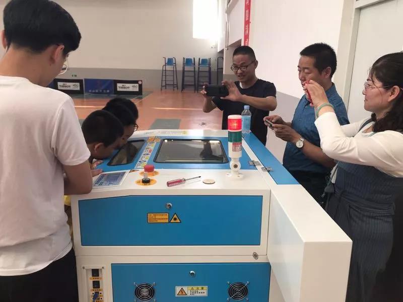 使用高效穩(wěn)定的激光切割機(jī)全力以赴助力比賽的選手們