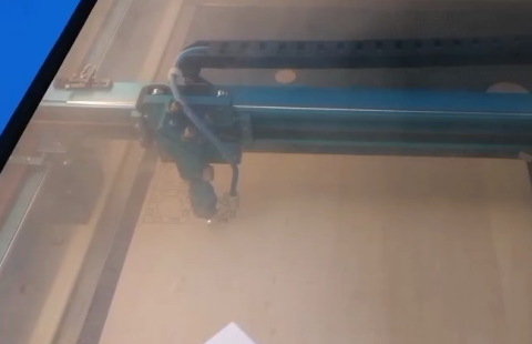 法排走產生的煙霧